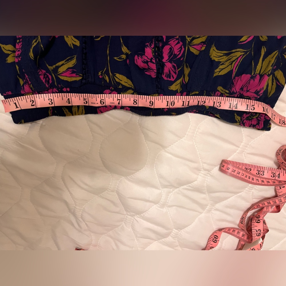 🔥 Express fashion • Navy and fuchsia banded peasant top - Picture 14 of 14